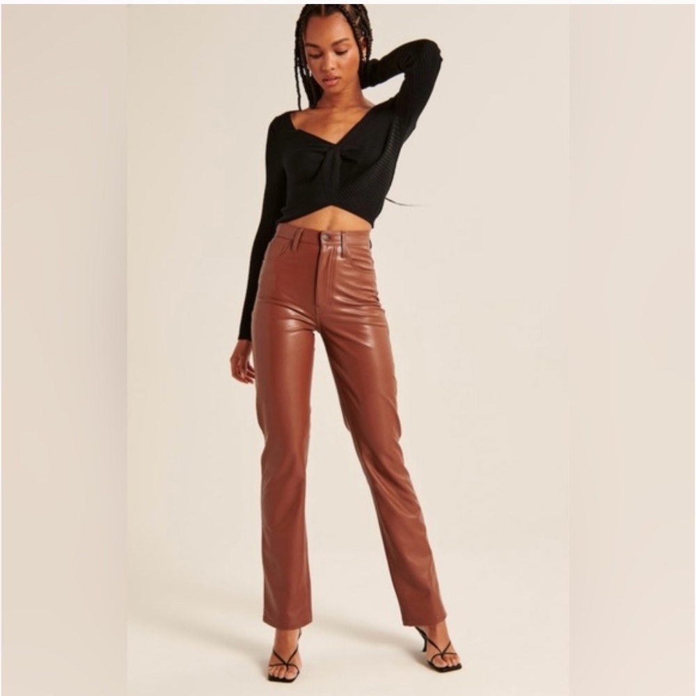 Abercrombie curve love vegan pants
